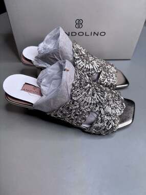 Bandolino Melvana3 Metallic Gold Braided Heeled Sandals size 5